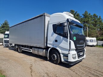 IVECO Stralis HI WAY 6x2 - 4