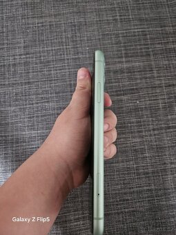 Iphon 11 - 4