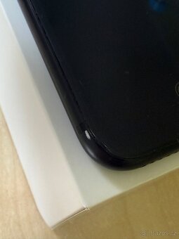 Apple iPhone SE 128GB - 4
