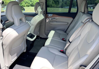 Volvo XC90 - 4