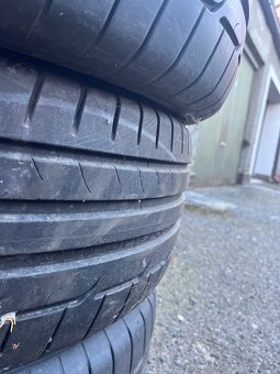 Letní pneu Dunlop 235/55/19 - 4