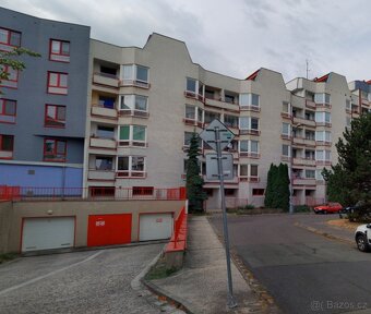 Pronájem garážového stání - Pardubice - 4