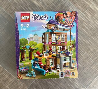 Lego Friends 41340 - Dum pratelstvi - 4