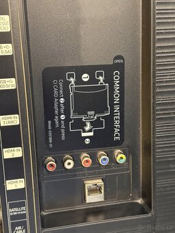 Samsung UE55RU7402 – 55” 4K UHD Smart TV - 4