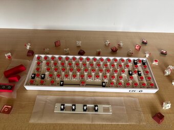 Mechanická herní klávesnice - 4