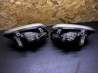 Golf mk4 přední světla - 4