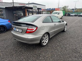 Mercedes Benz CL203 C 180 Kompressor - 4