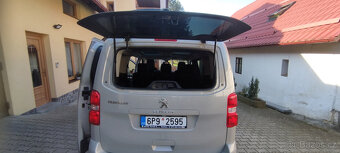 Peugeot Traveller Standard L2 2.0 BlueHDi 180 EAT8 ALLURE - 4