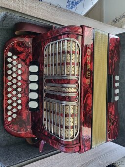 heligonka HOHNER Club IIIM ( Stav jako Nové) - 4