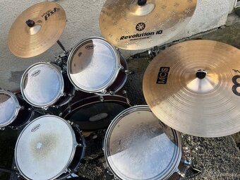 PRODÁM KOMPLETNÍ BICÍ SOUPRAVU MAPEX MARS - 4