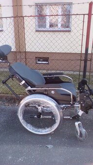 INVALIDNÍ VOZÍK-polohovatelný-46 cm-mohu zaslat po ČR - 4