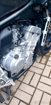 Yamaha fzs 1000 fazer - 4