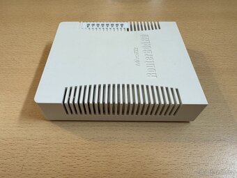 MikroTik hAP ac – dvoupásmový gigabitový router - 4