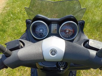 Yamaha X Max 125 - 4
