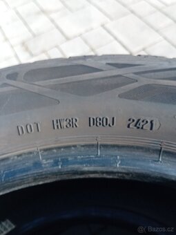 Letní pneu 215/55 R17 - 4
