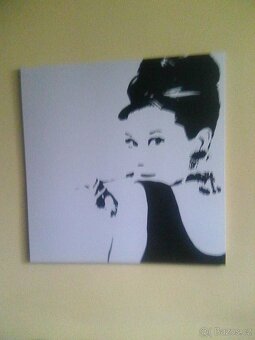 Design dekorativní obraz, Audrey Hepburn, rozměr: 900x900mm - 4