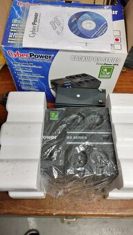 Cyber power/ UPS Záložní zdroj - 4