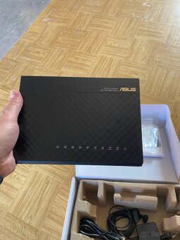 Switch + POE a wifi Router - 4