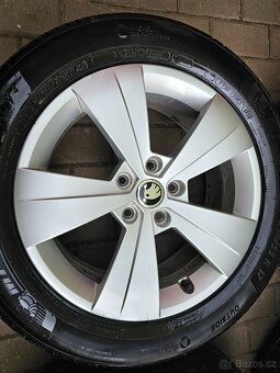 ALU kola letní Škoda 5x112 R17 Superb III Triton - 4