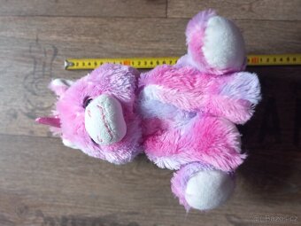Autíčko Hello Kitty a plyšáci - 4