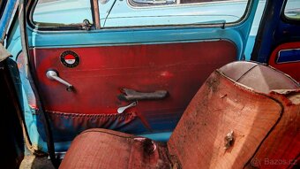 Fiat 850 vrak na díly - 4