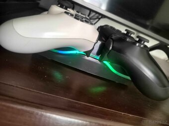 PS4 PRO 1TB - 4