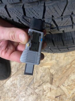 Zimní pneu Falken eurowinter 215/70R15 C - 4