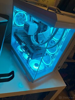 Vodní chladič Asus ROG RYUJIN III 240 ARGB - 4