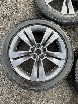Alu kola Škoda Karoq 215/50/18 letní NOVÉ pneu - 4