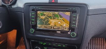 Skoda superb elegance 2.0 tdi 125 kw 4x4 dsg - 4