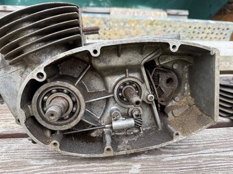ČZ 250/455 motor torzo - 4
