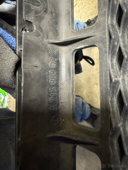 Maska Mercedes E w213 - 4