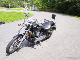 Kawasaki Vulcan 900 - 4