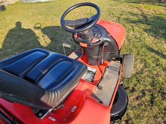 Zahradní traktor Wisconsin w2828 - 4