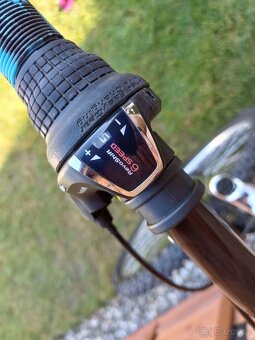 Juniorské kolo Reactor Wind 26" - model 2025 - 4