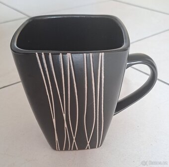 Talíře a hrnek - 4