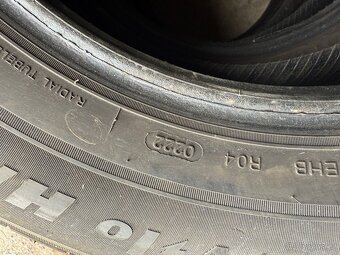 Gumy 235/65 r17 - 4