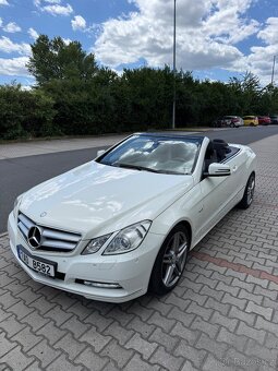 Mercedes 220CDI A207 cabrio - 4