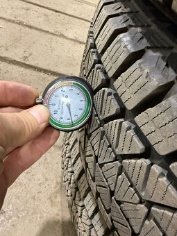 Sada pneu Bridgestone Blizzak DM-V3, 205/70/15 - 4