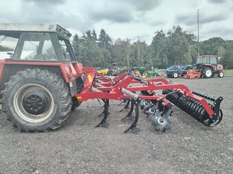 Dvouřadý radličkový podmítač AGILE 30 - 4