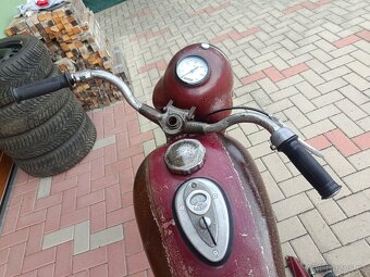 Jawa pérák 250 - 4