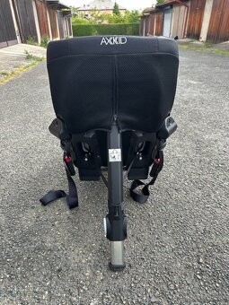 AXKID Minikid 2 - autodečka 0-25 kg - 4