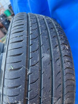 Kola 15" 185/60 R15 - 4