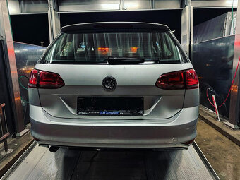 Vůz na náhradní díly VW Golf 7 kombi 2015 CXXB MWW LA7W - 4