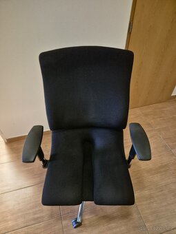 Ergonomická židle Asana Steel černá – ve velmi dobrém stavu - 4