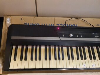 digitální piáno KORG + pedál +adaptér - 4
