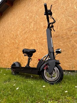 Elektrická koloběžka Nitro scooters DRIVE 500 - 4