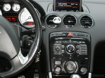 Peugeot 308. - 4
