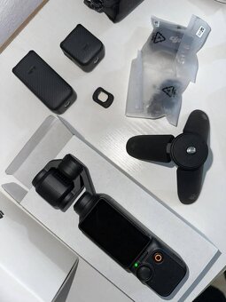 DJI Osmo Pocket 3 Creator Combo - 4
