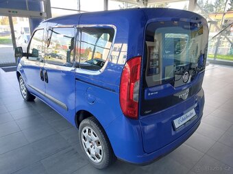 Fiat Dobló 1.4i 70kW PŮVOD ČR,5.MÍST,2.MAJITEL - 4